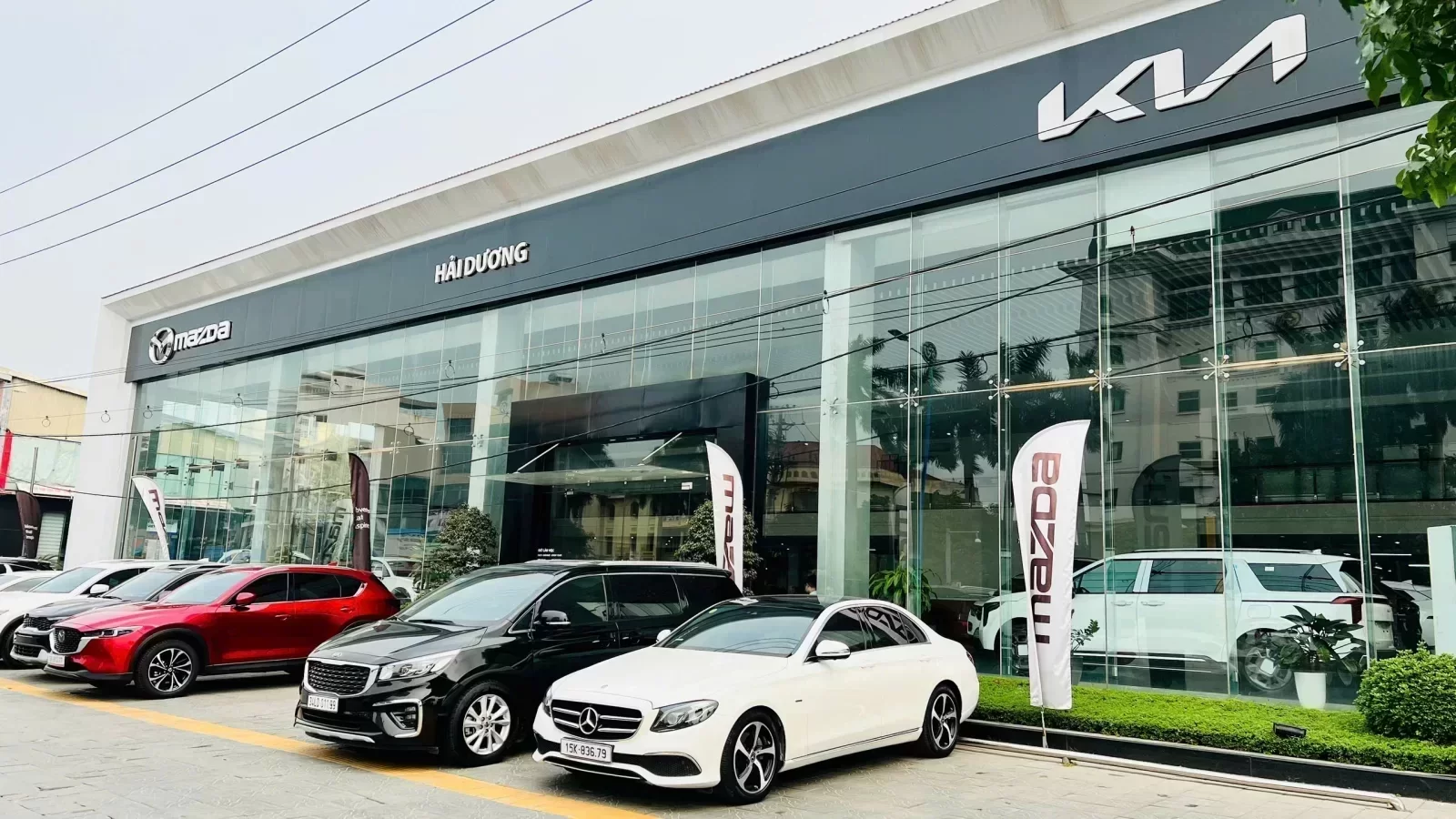 Hình ảnh showroom Mazda Hải Dương